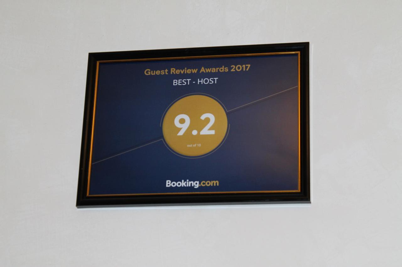 Best Host Sighnaghi Eksteriør billede